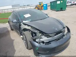 5YJ3E1EA6MF969024 2021 TESLA MODEL 3