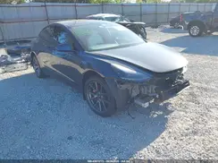 5YJ3E1EA6MF973137 2021 TESLA MODEL 3