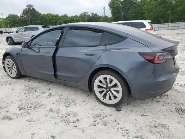 5YJ3E1EA6MF977690 2021 TESLA MODEL 3 - Image 2