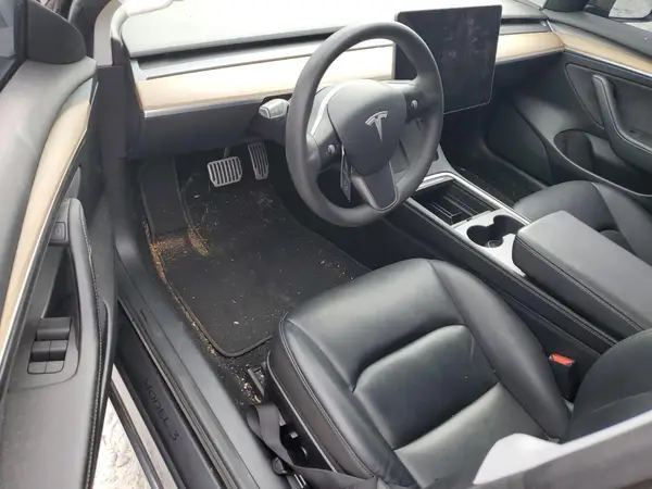 5YJ3E1EA6MF977690 2021 TESLA MODEL 3 - Image 8