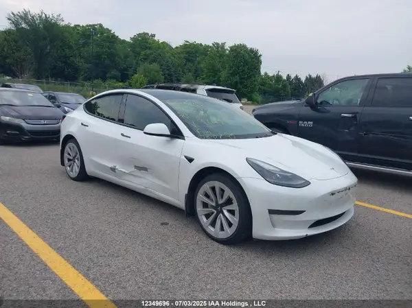 5YJ3E1EA6MF982386 2021 TESLA MODEL 3 - Image 1