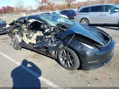 5YJ3E1EA6MF985336 2021 TESLA MODEL 3