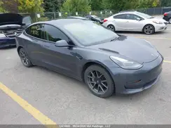 5YJ3E1EA6MF985885 2021 TESLA MODEL 3
