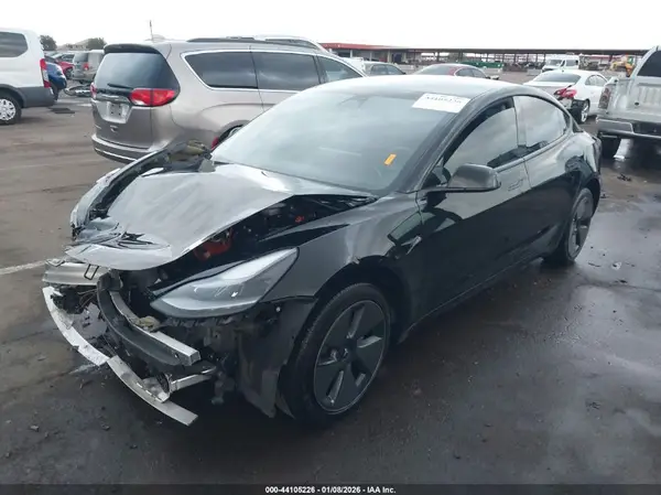 5YJ3E1EA6MF986065 2021 TESLA MODEL 3 - Image 2
