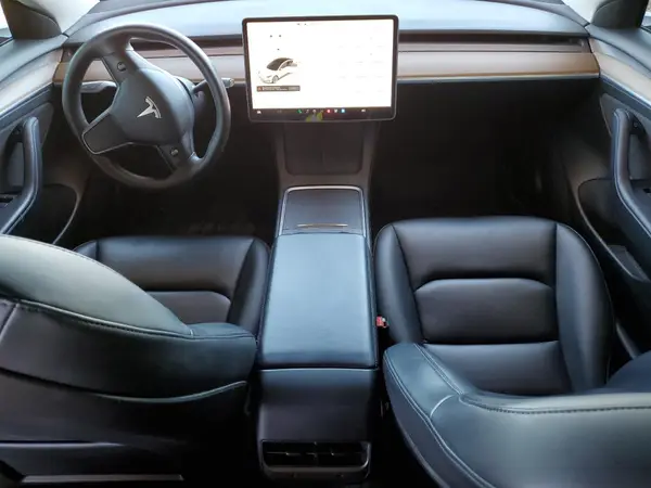 5YJ3E1EA6MF986597 2021 TESLA MODEL 3 - Image 8