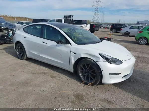 5YJ3E1EA6MF986776 2021 TESLA MODEL 3 - Image 1