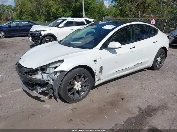5YJ3E1EA6MF987121 2021 TESLA MODEL 3 - Image 2