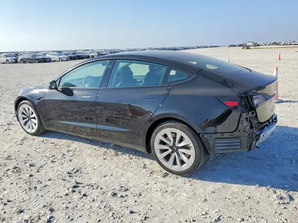 5YJ3E1EA6MF987880 2021 TESLA MODEL 3 - Image 2