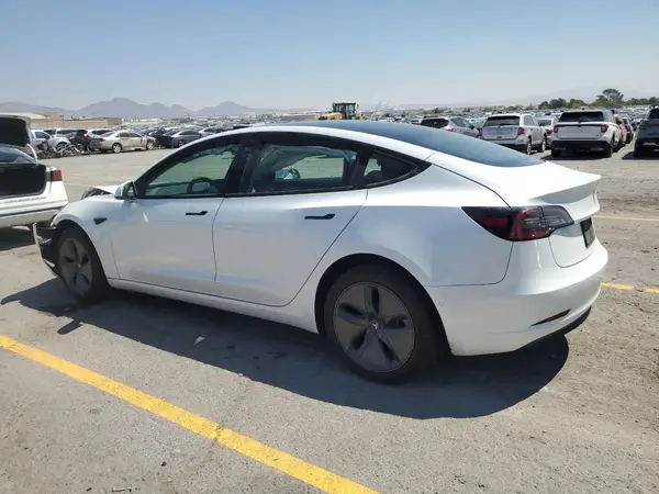 5YJ3E1EA6MF988981 2021 TESLA MODEL 3 - Image 2