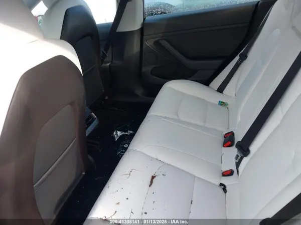 5YJ3E1EA6MF989547 2021 TESLA MODEL 3 - Image 8