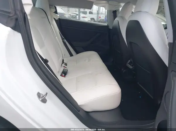 5YJ3E1EA6MF994408 2021 TESLA MODEL 3 - Image 8