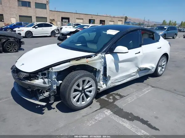 5YJ3E1EA6MF995204 2021 TESLA MODEL 3 - Image 2