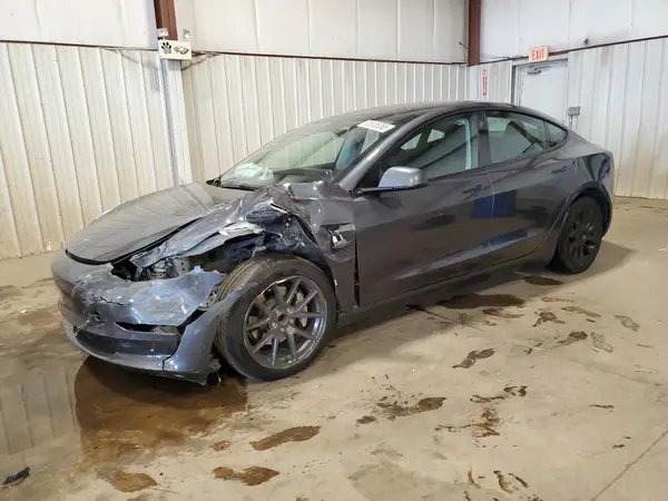 5YJ3E1EA6NF102191 2022 TESLA MODEL 3 - Image 1