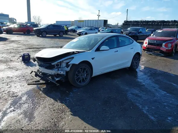 5YJ3E1EA6NF115149 2022 TESLA MODEL 3 - Image 2