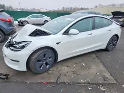 5YJ3E1EA6NF120464 2022 TESLA MODEL 3