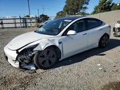 5YJ3E1EA6NF128189 2022 TESLA MODEL 3