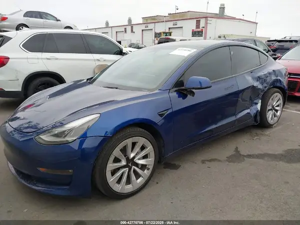 5YJ3E1EA6NF145476 2022 TESLA MODEL 3 - Image 2