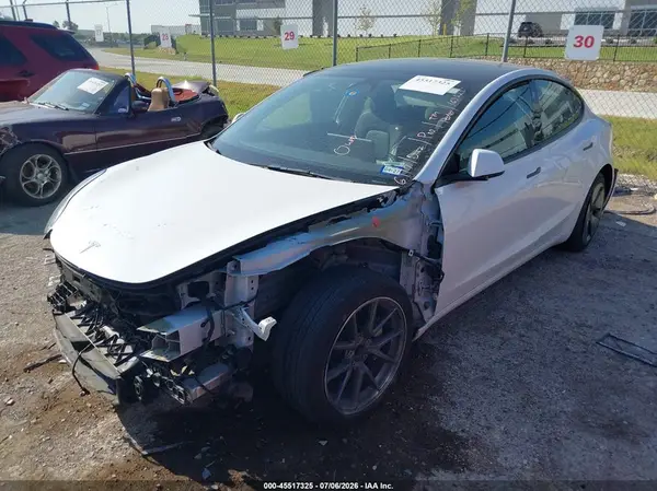 5YJ3E1EA6NF163525 2022 TESLA MODEL 3 - Image 2