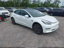 5YJ3E1EA6NF164139 2022 TESLA MODEL 3