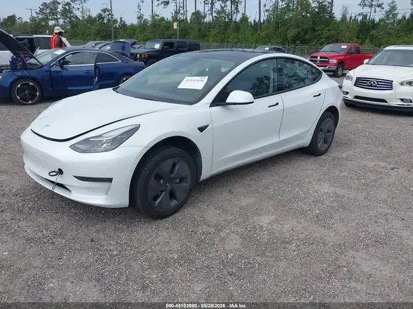 5YJ3E1EA6NF164139 2022 TESLA MODEL 3 - Image 2