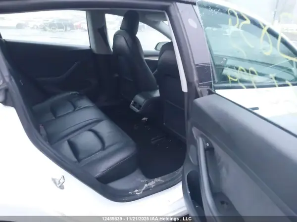5YJ3E1EA6NF166294 2022 TESLA MODEL 3 - Image 8