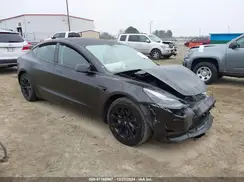5YJ3E1EA6NF186383 2022 TESLA MODEL 3