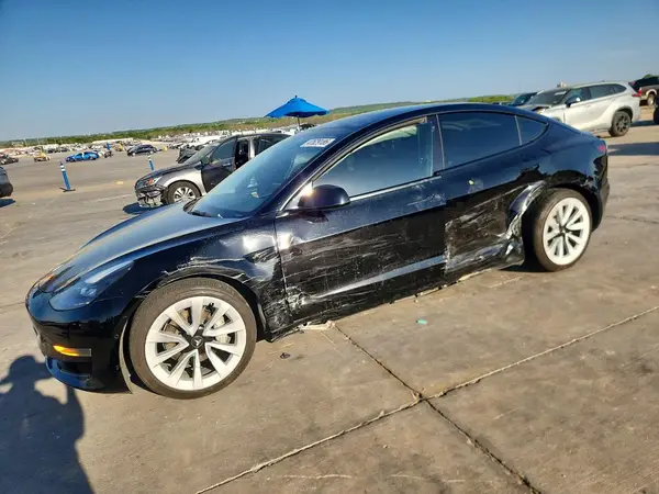 5YJ3E1EA6NF188053 2022 TESLA MODEL 3 - Image 1