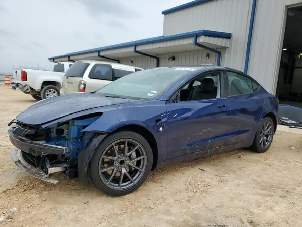 5YJ3E1EA6NF190577 2022 TESLA MODEL 3 - Image 1