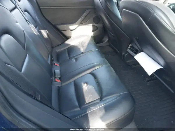 5YJ3E1EA6NF191471 2022 TESLA MODEL 3 - Image 8