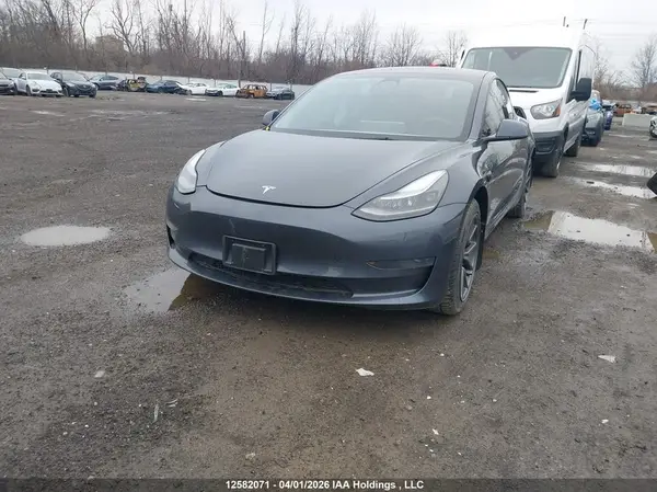 5YJ3E1EA6NF207328 2022 TESLA MODEL 3 - Image 2