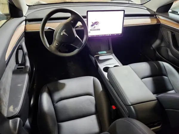 5YJ3E1EA6NF235808 2022 TESLA MODEL 3 - Image 8