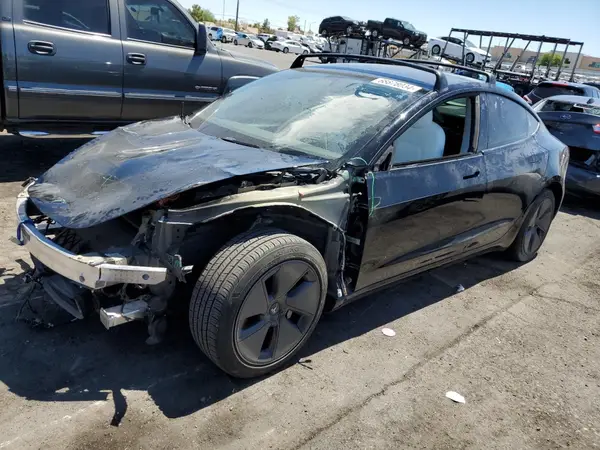 5YJ3E1EA6NF243889 2022 TESLA MODEL 3 - Image 1