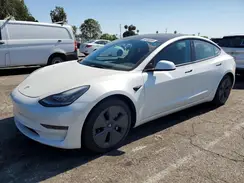 5YJ3E1EA6NF245903 2022 TESLA MODEL 3