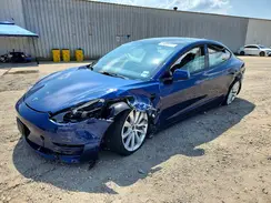 5YJ3E1EA6NF285561 2022 TESLA MODEL 3