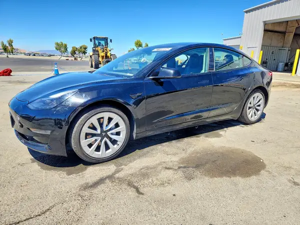 5YJ3E1EA6NF287617 2022 TESLA MODEL 3 - Image 1
