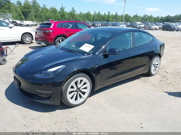 5YJ3E1EA6NF287858 2022 TESLA MODEL 3 - Image 2