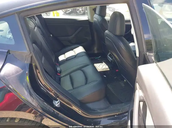5YJ3E1EA6NF287858 2022 TESLA MODEL 3 - Image 8