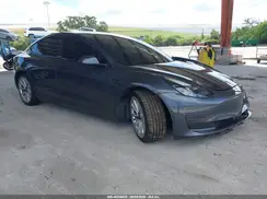 5YJ3E1EA6NF288220 2022 TESLA MODEL 3