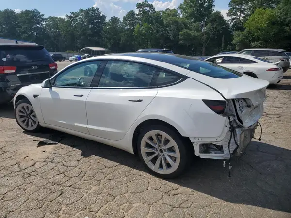 5YJ3E1EA6NF288685 2022 TESLA MODEL 3 - Image 2
