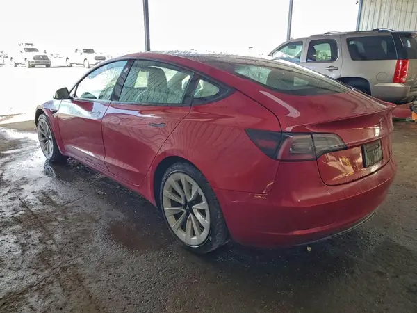 5YJ3E1EA6NF289173 2022 TESLA MODEL 3 - Image 2
