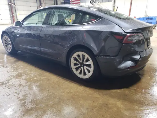 5YJ3E1EA6NF289514 2022 TESLA MODEL 3 - Image 2