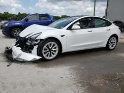 5YJ3E1EA6NF302844 2022 TESLA MODEL 3