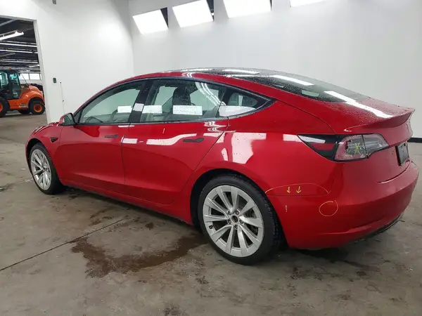 5YJ3E1EA6NF304240 2022 TESLA MODEL 3 - Image 2