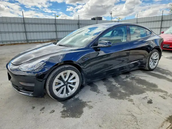 5YJ3E1EA6NF304836 2022 TESLA MODEL 3 - Image 1