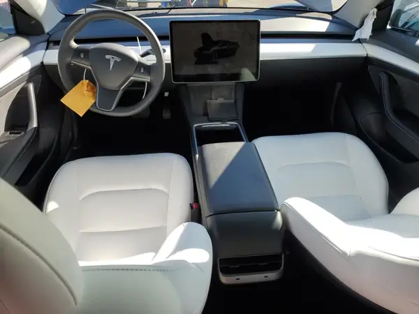 5YJ3E1EA6NF309907 2022 TESLA MODEL 3 - Image 8