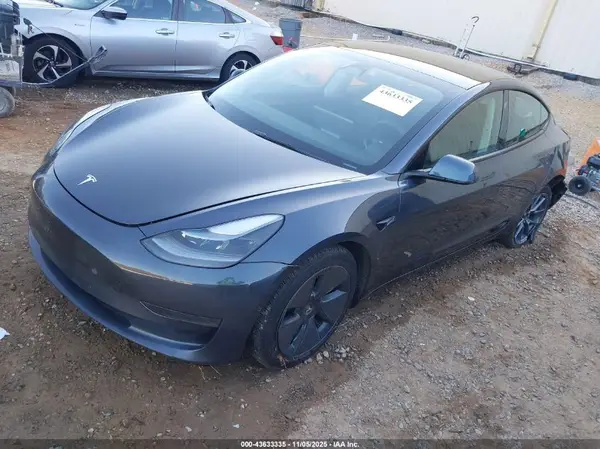 5YJ3E1EA6NF314203 2022 TESLA MODEL 3 - Image 2