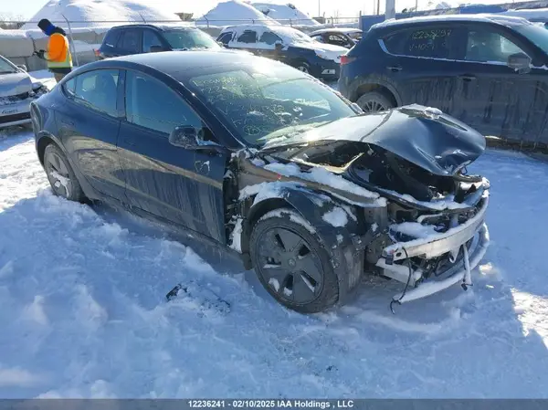 5YJ3E1EA6NF316078 2022 TESLA MODEL 3 - Image 1