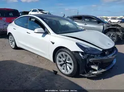 5YJ3E1EA6NF317103 2022 TESLA MODEL 3
