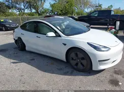5YJ3E1EA6NF327291 2022 TESLA MODEL 3