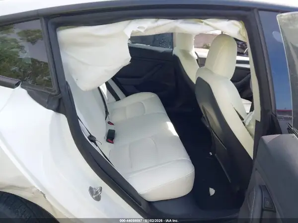 5YJ3E1EA6NF327291 2022 TESLA MODEL 3 - Image 8